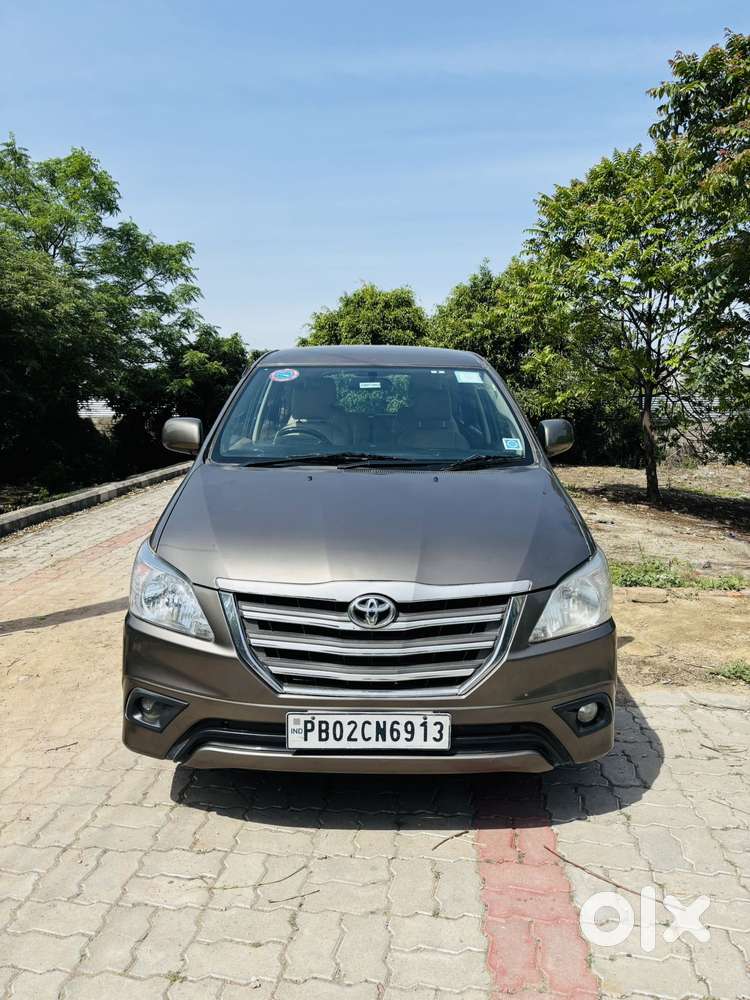 Toyota Innova 2.5 G (diesel) 7 Seater, 2015, Diesel