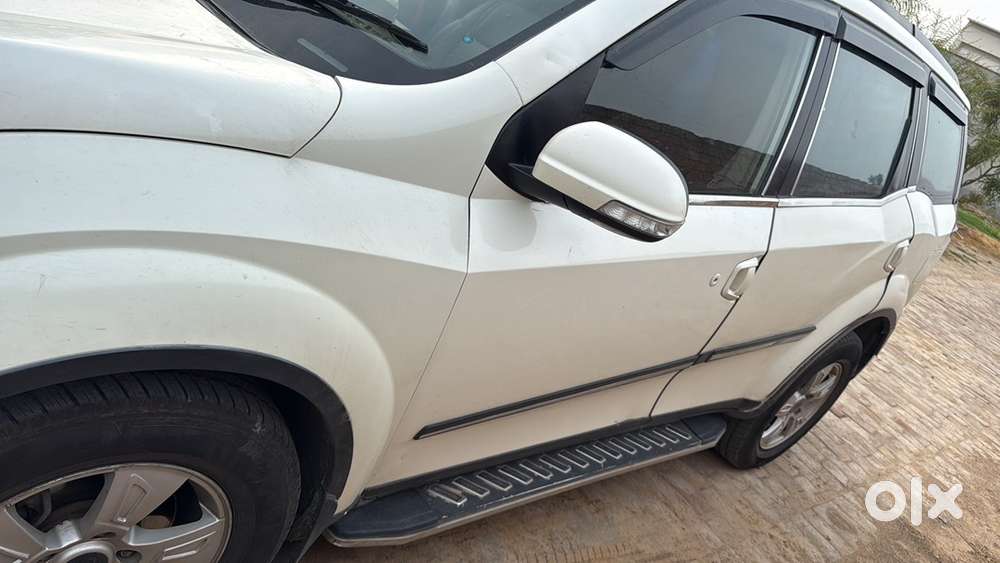 Mahindra Xuv500 2015 Diesel Well Maintained