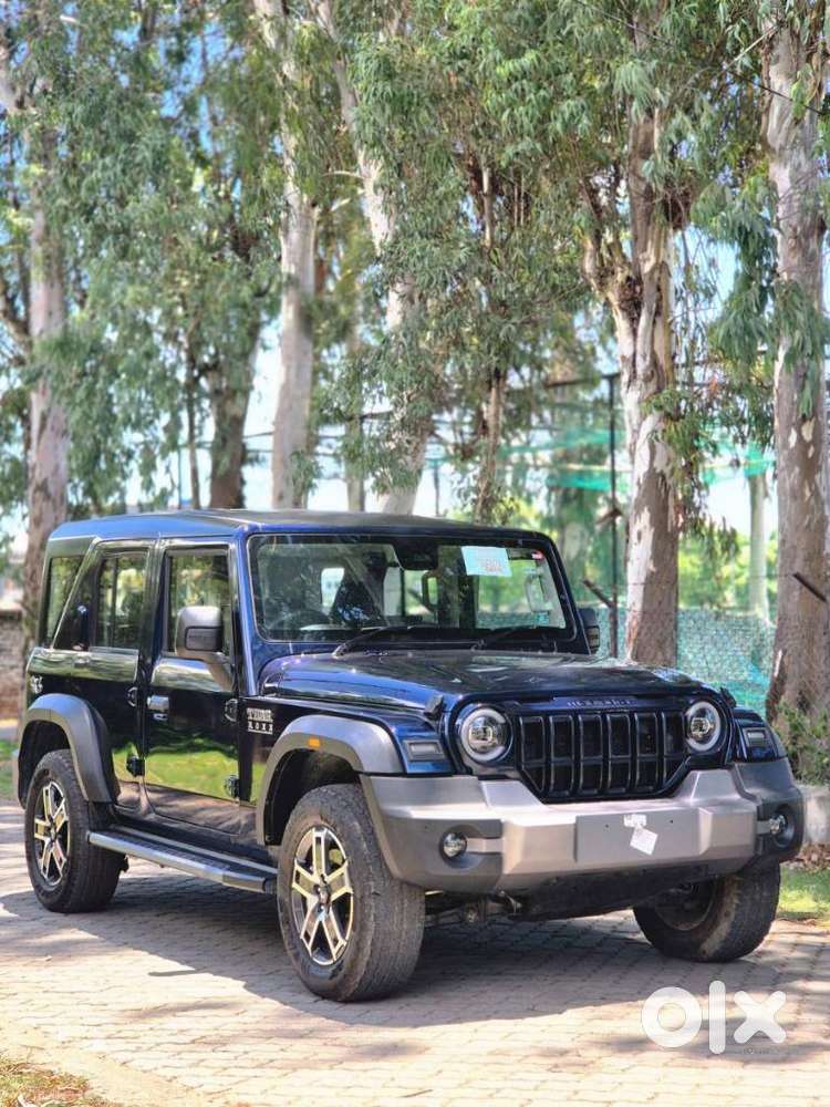 Mahindra Thar Roxx Ax5 L Diesel At 4wd, 2026, Diesel