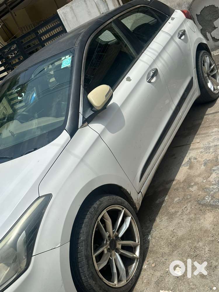 Hyundai I20 Petrol Manual 2015
