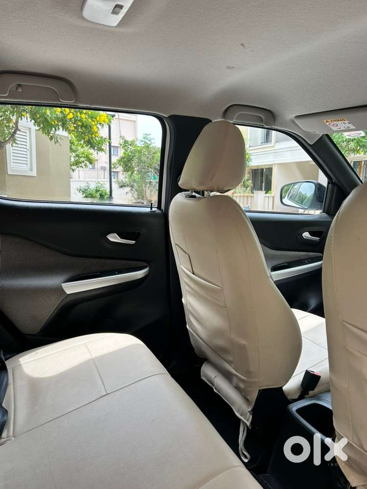 Nissan Magnite Xv Petrol 2021 - Impeccably Maintained