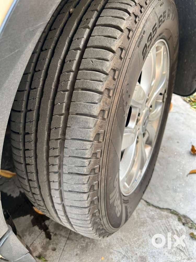 Mahindra Xuv500 Diesel 78000 Km Driven Very Good Condition.