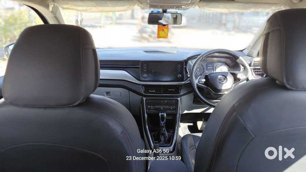 Skoda Kushaq 1.0 Tsi Ambition, 2022, Petrol