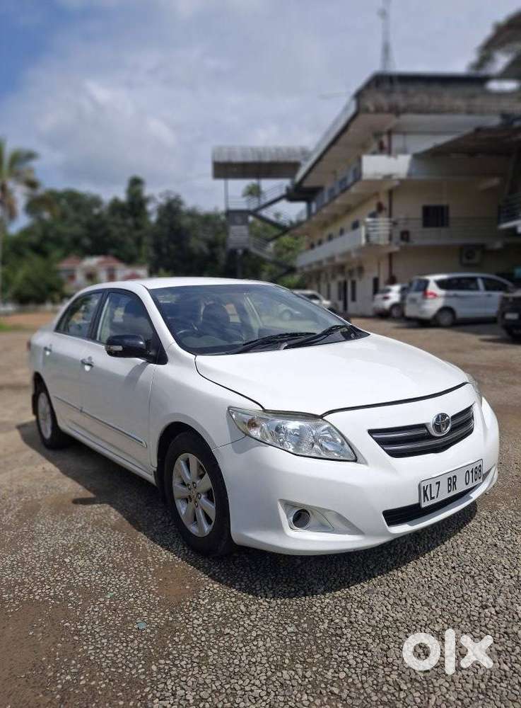 Toyota Corolla Altis G, 2011, Diesel