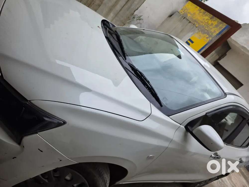 Maruti Dzire Lxi 2025