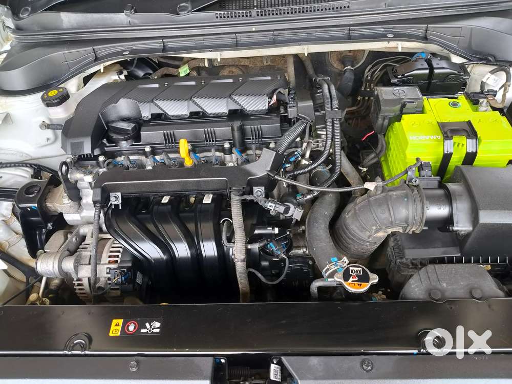 Hyundai Verna 1.5 Mpi Mt Sx (o), 2024, Petrol
