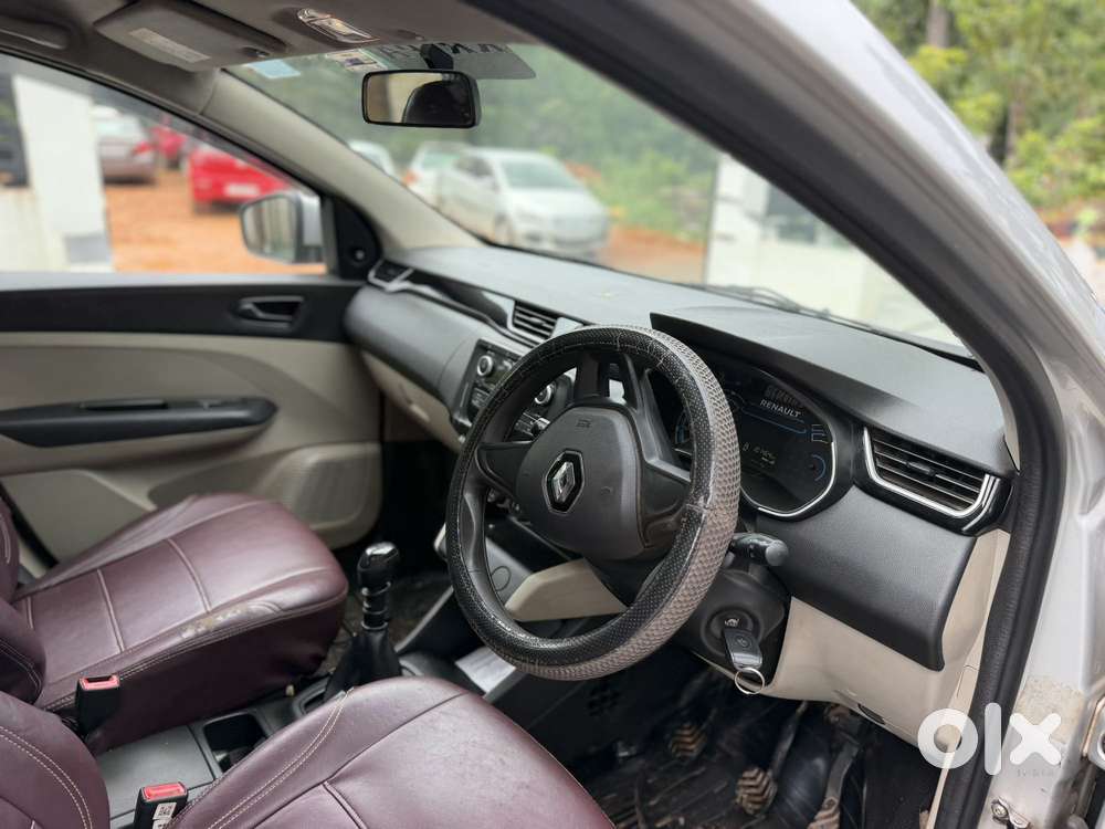 Renault Triber Rxl, 2021, Petrol
