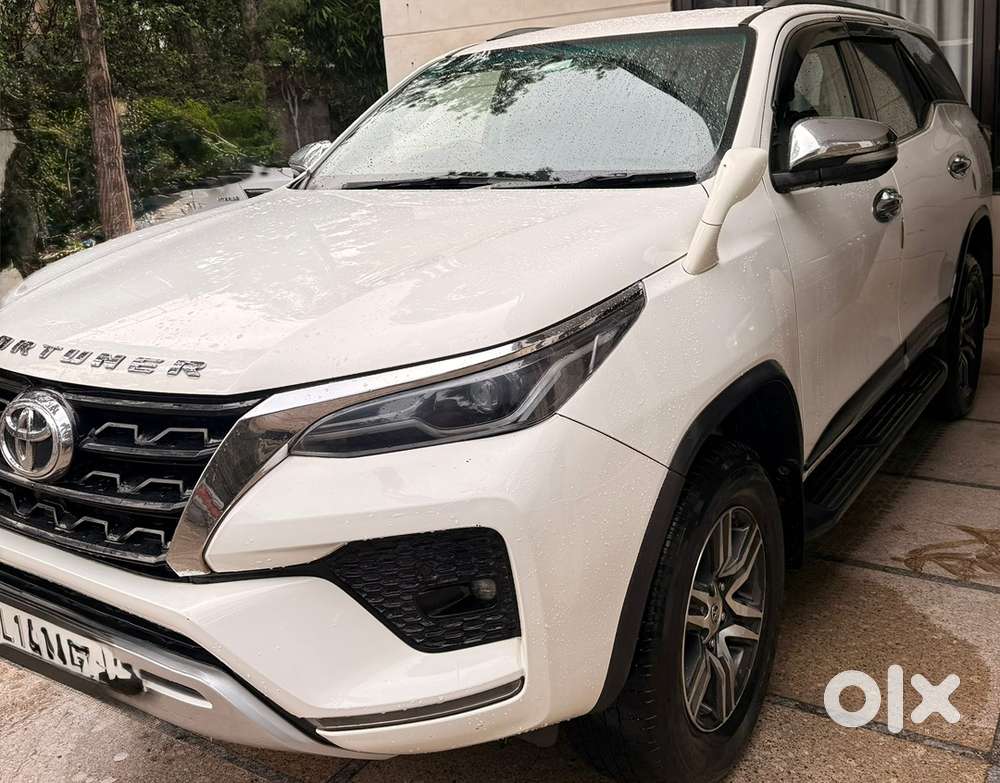 Toyota Fortuner Petrol 2017