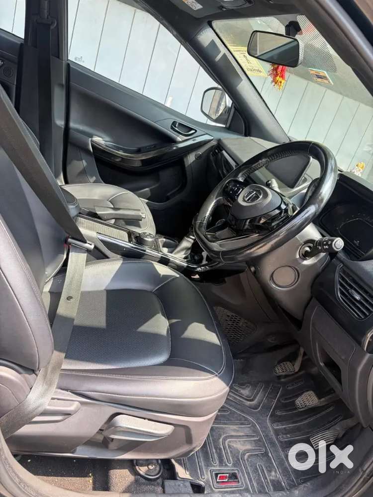 Tata Nexon 1.2 2023 Dark Edition