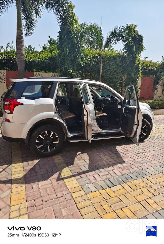 Mahindra Xuv500 W11 2019