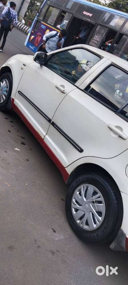 Maruti Suzuki Swift Dzire 1.2 Lxi Bsiv, 2011, Diesel