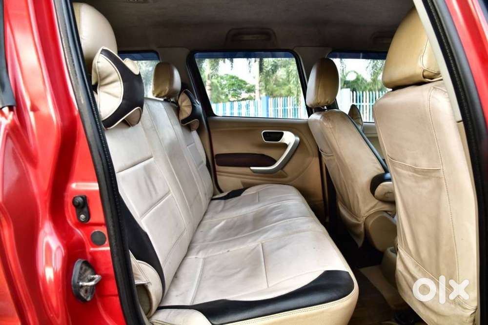 Mahindra Tuv 300 T8 Amt, 2017, Diesel