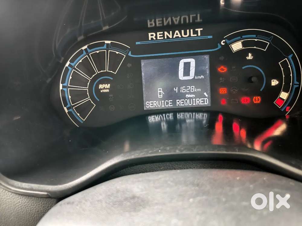 Renault Triber Rxt 2023 Petrol Manual