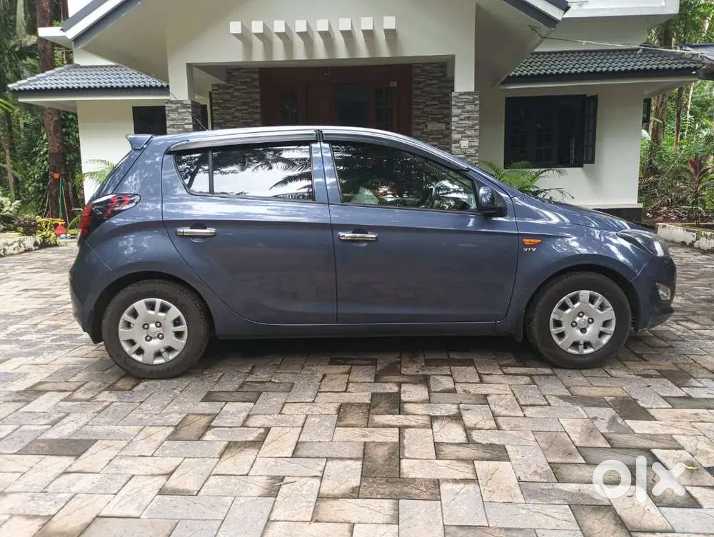 Hyundai I20 Magna Petrol Manual 2012
