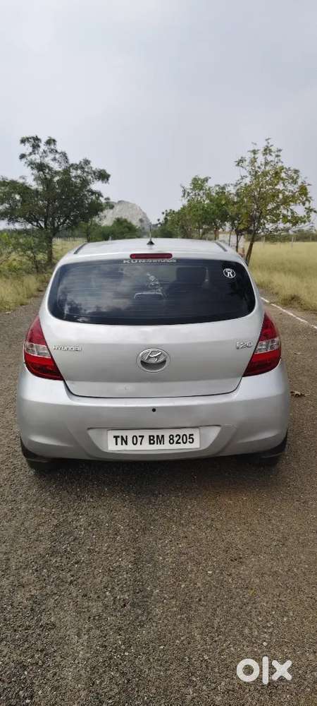 Hyundai I20 2011 Cars