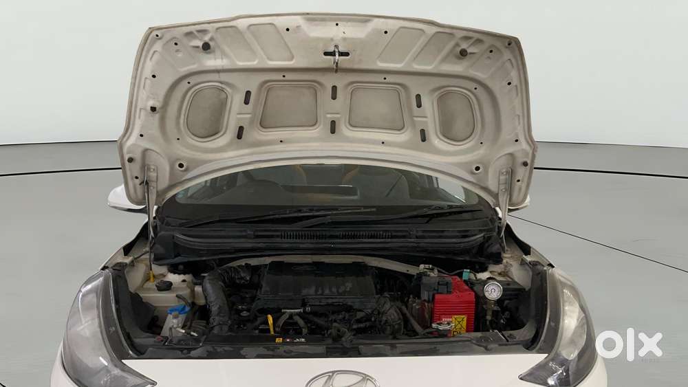 Hyundai Grand I10 Nios 1.2 Kappa Vtvt Sportz Cng, 2022, Cng & Hybrid..