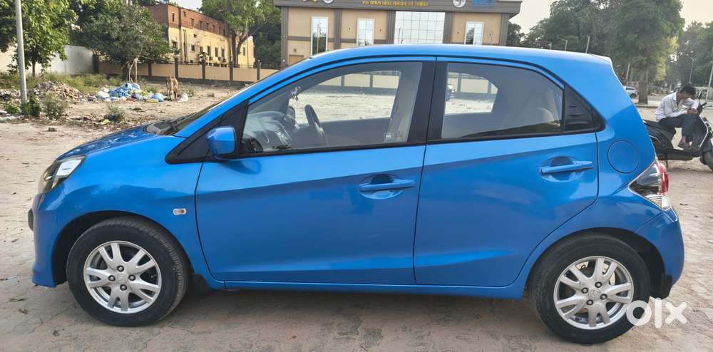 Honda Brio 2011-2013 V Mt, 2014, Petrol