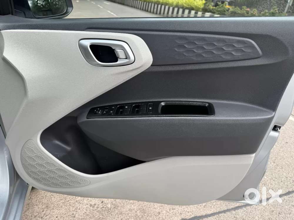 Hyundai Aura 1.2 Sx Cng, 2024, Cng & Hybrids