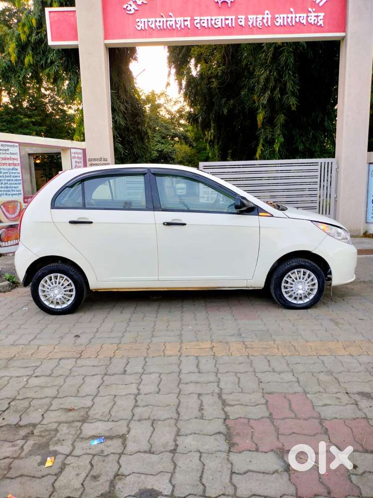 Tata Indica Vista 2008-2013 Aura 1.3 Quadrajet (abs) Bs Iv, 2011, Di..