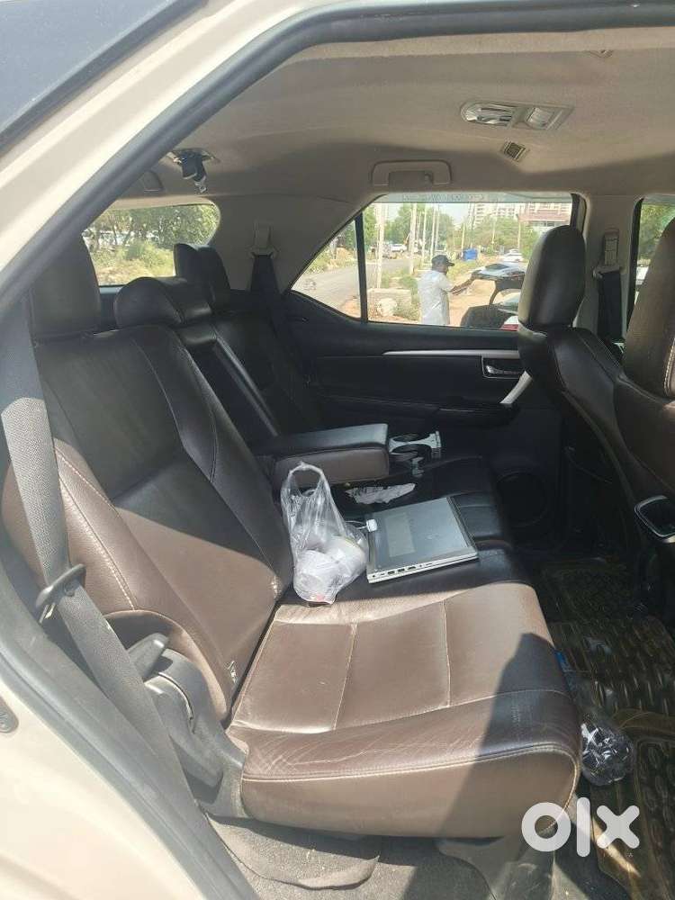 Toyota Fortuner 4x2 At 2.8 Diesel, 2016, Diesel