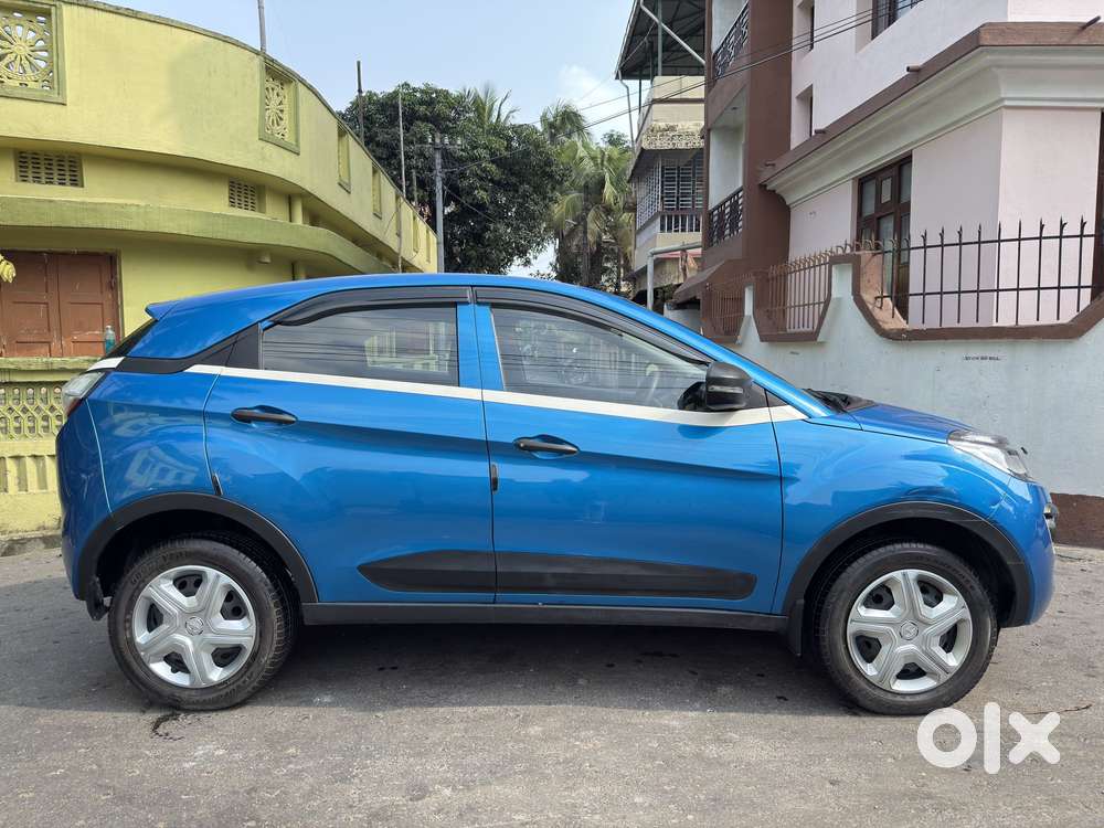 Tata Nexon 1.5 Diesel, 2018, Petrol