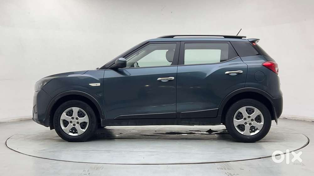 Mahindra Xuv300 W6, 2019, Petrol