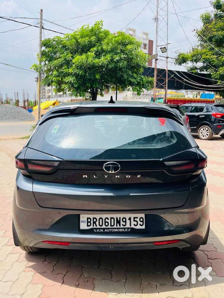 Tata Altroz 1.2 Xt Luxe Petrol, 2024, Petrol