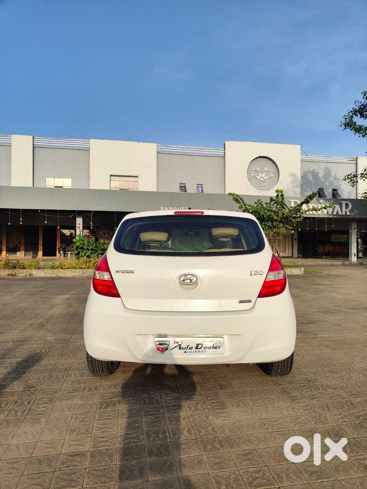 Hyundai I20 2010-2012 1.2 Sportz Option, 2011, Petrol