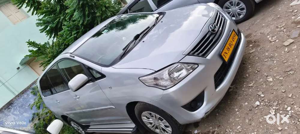 Toyota Innova 2.5 G 2012