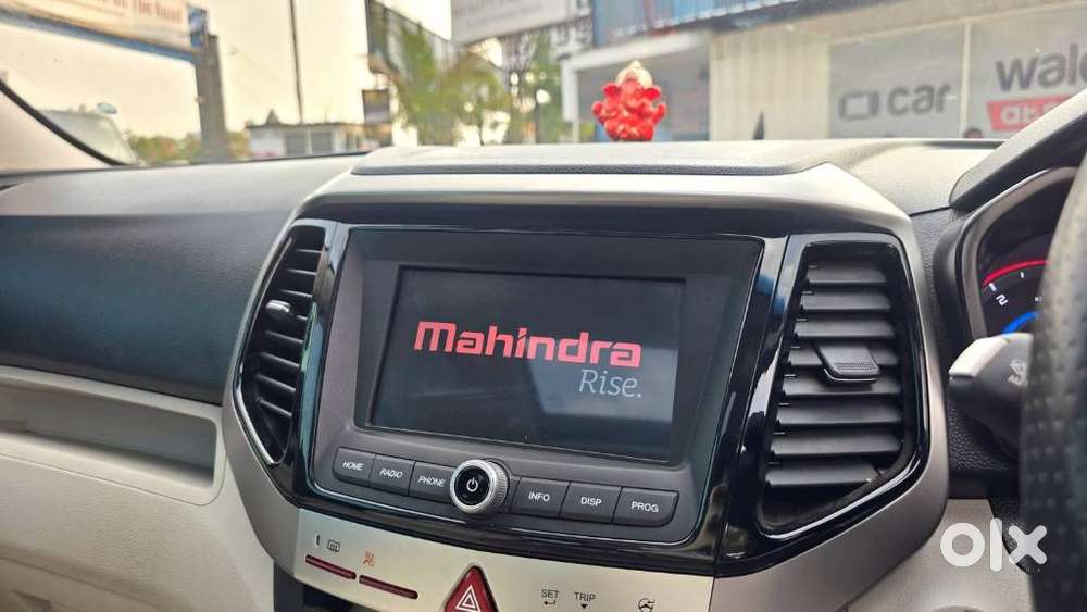 Mahindra Xuv300 W8 (o) 1.5 Diesel Amt, 2024, Diesel