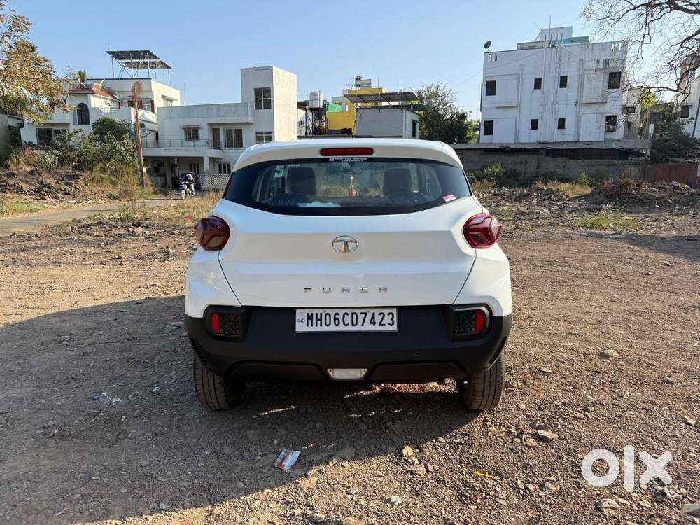 Tata Punch, 2022, Petrol