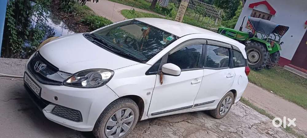 Honda Mobilio 1.5 Petrol 2015