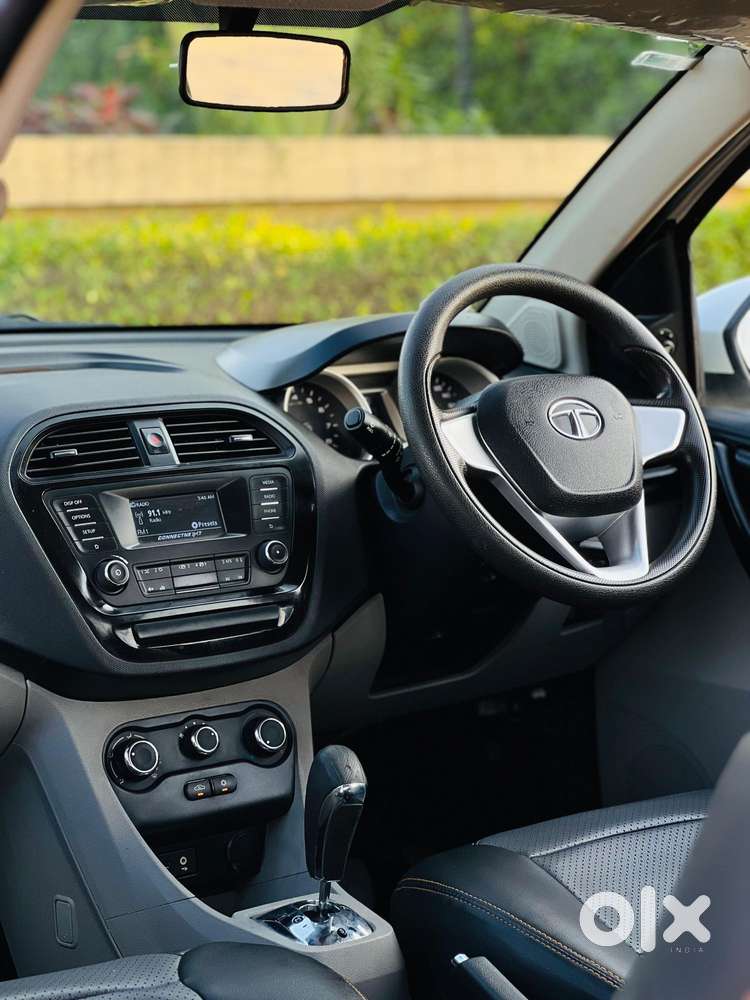 Tata Tiago 1.2 Revotron Xta, 2017, Petrol