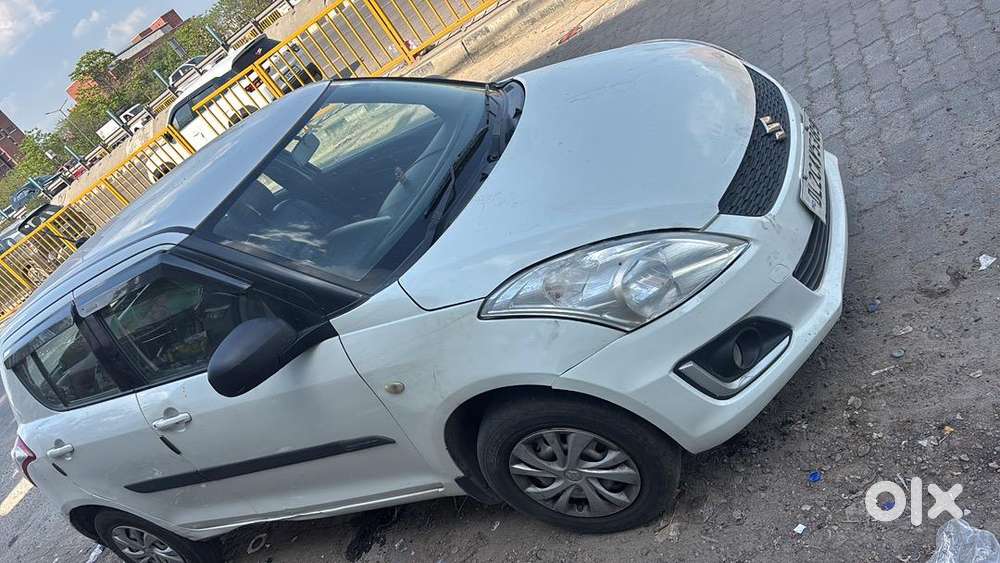 Maruti Suzuki Swift 2016 Cng & Hybrids Well Maintained