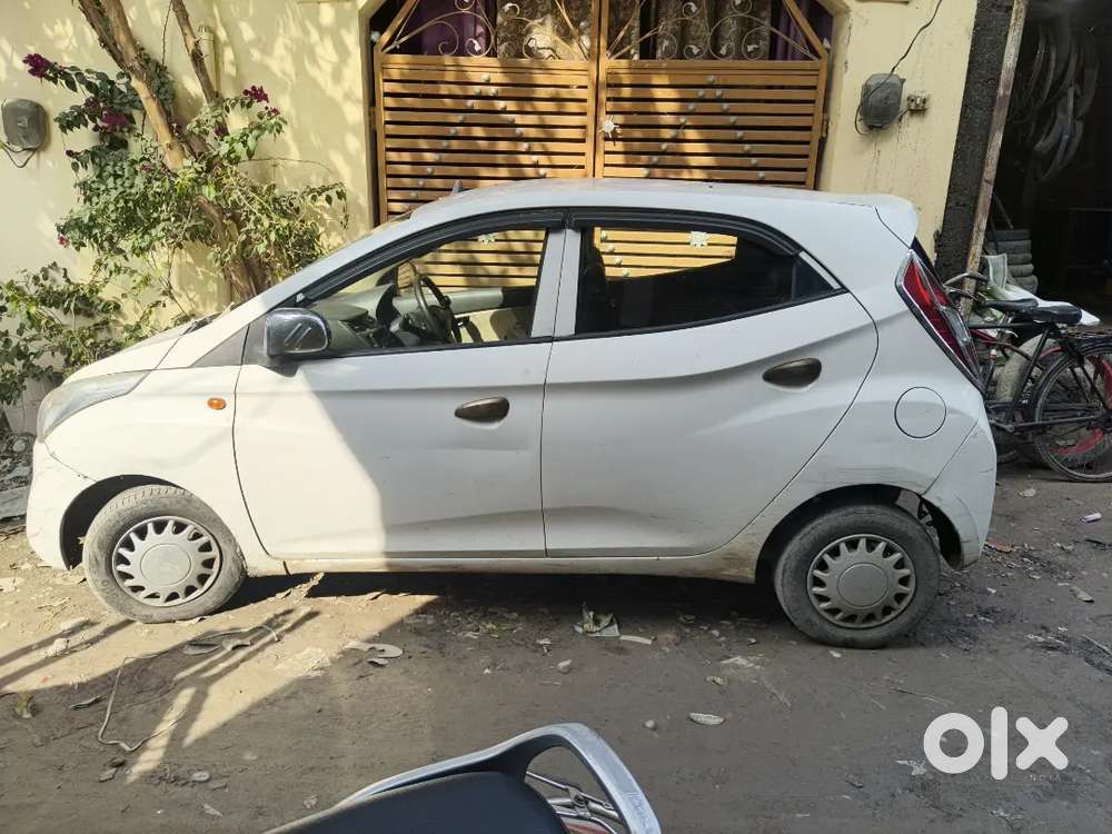 Hyundai Eon 2012 Petrol Well Maintained
