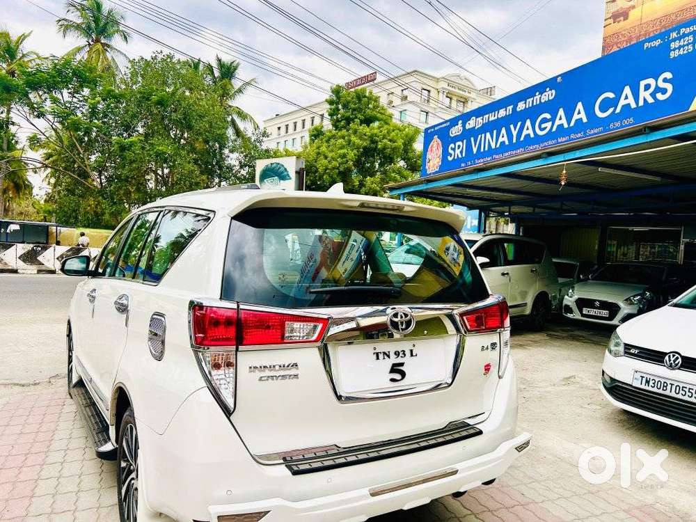 Toyota Innova Crysta 2.4 Z 7 Str, 2022