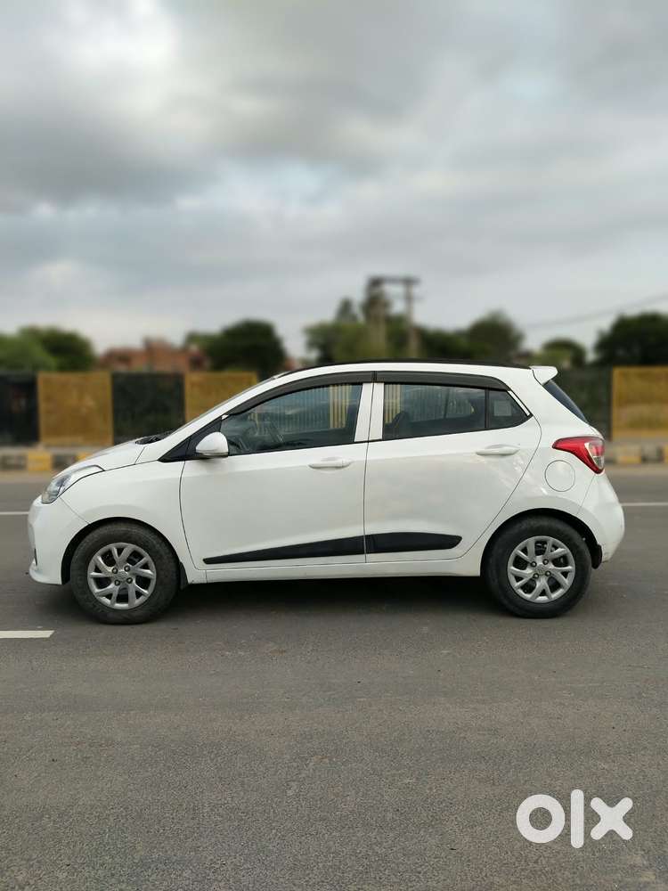 Hyundai Grand I10 Sportz Edition, 2019, Cng & Hybrids