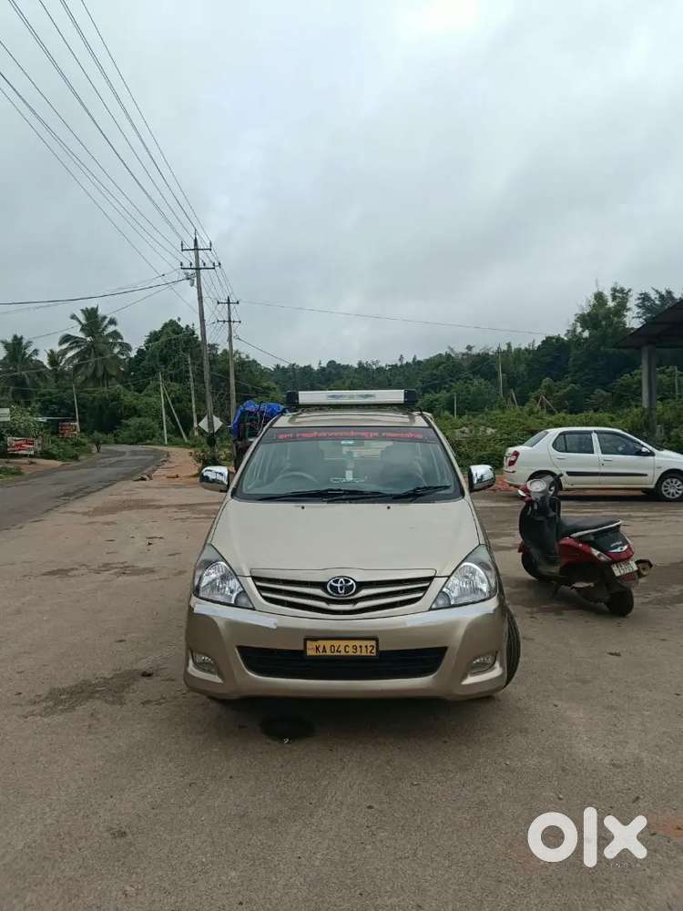 Toyota Innova 2.5 G2 2011 Diesel Manual