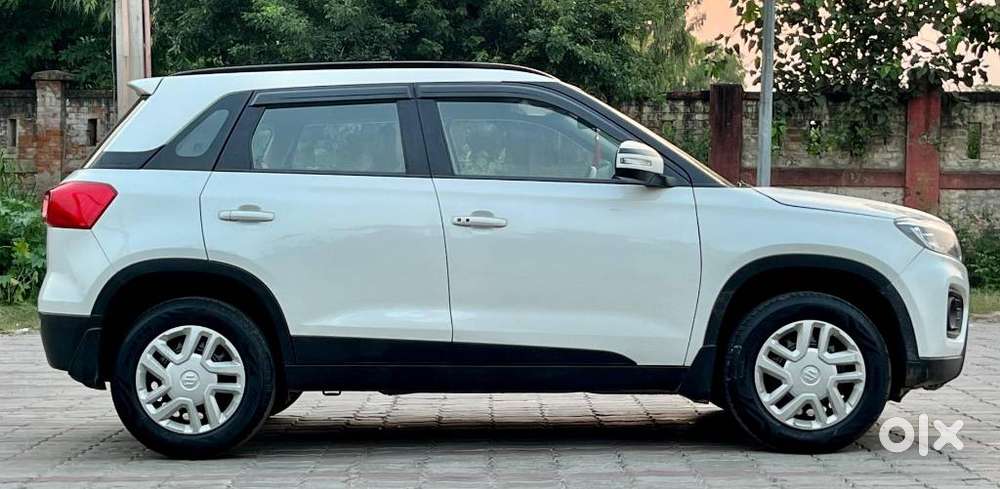 Maruti Suzuki Brezza 1.5 Vxi Smart Hybrid, 2020, Petrol