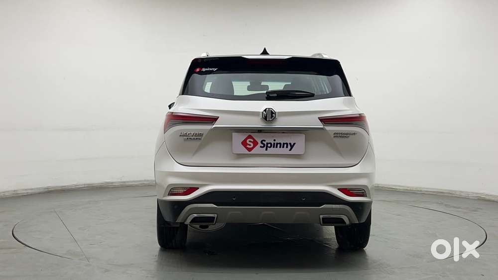 Mg Hector Plus 1.5 Sharp Turbo Cvt 6 Str, 2022, Petrol