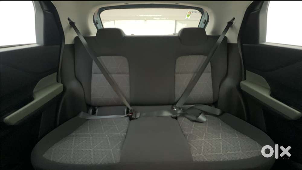 Tata Punch 1.2 Revotron Adventure Rhythm Pack Amt, 2023, Petrol