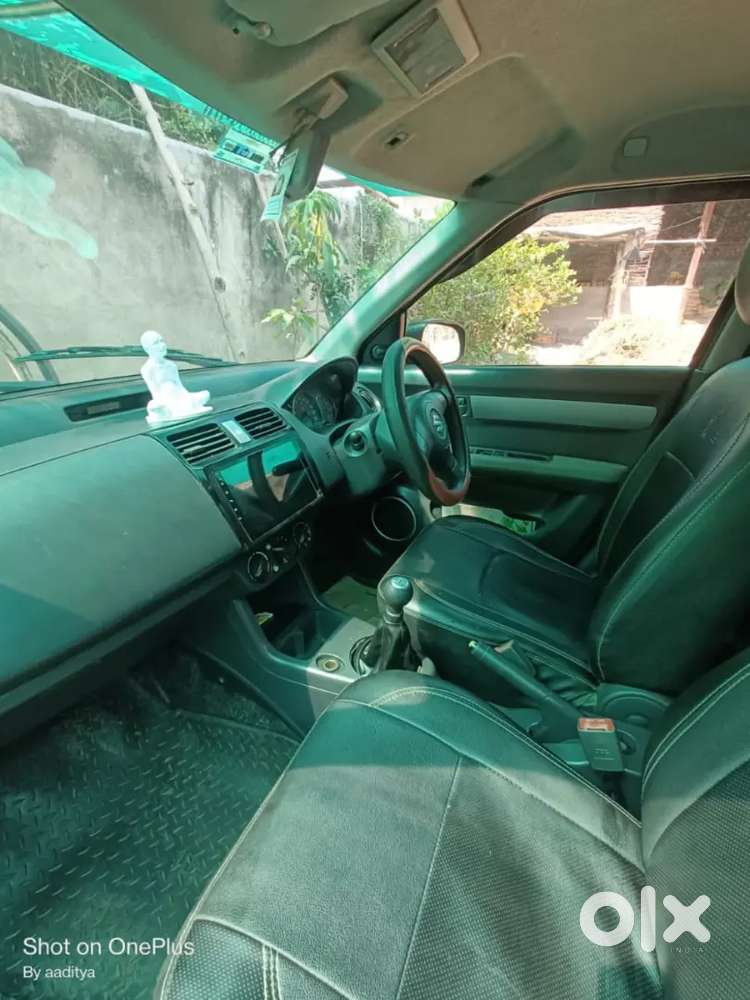 Maruti Suzuki Swift Lxi 2010