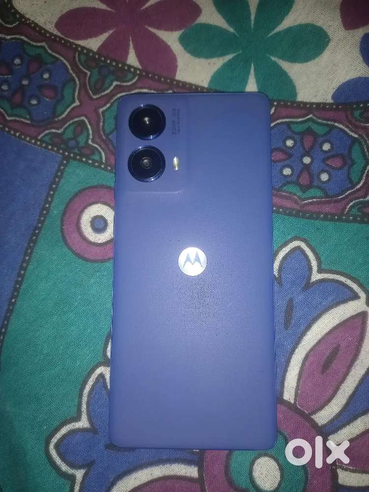 Motorola G85 5g - Mobile Phones in Muhibullahpur, Lucknow - 1859190970