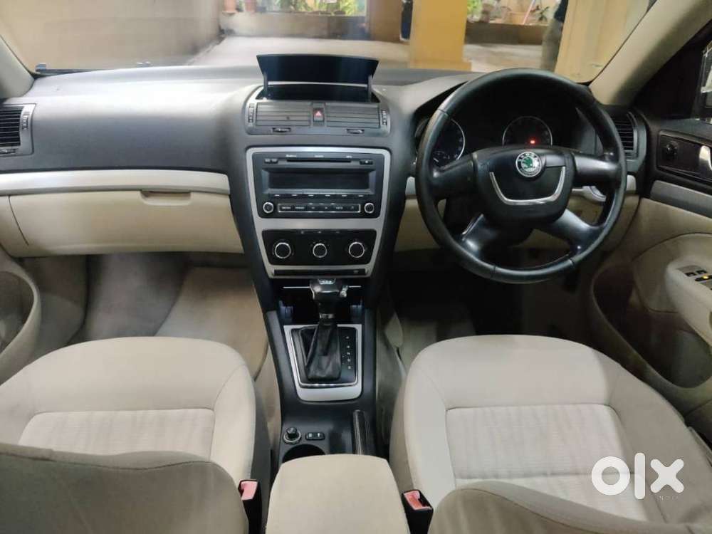 2010 Skoda Laura Ambiente Diesel Automatic