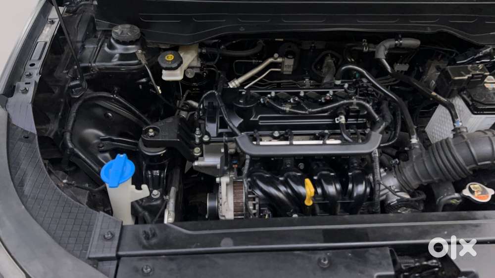 Hyundai Venue 1.2 S (o), 2022, Petrol