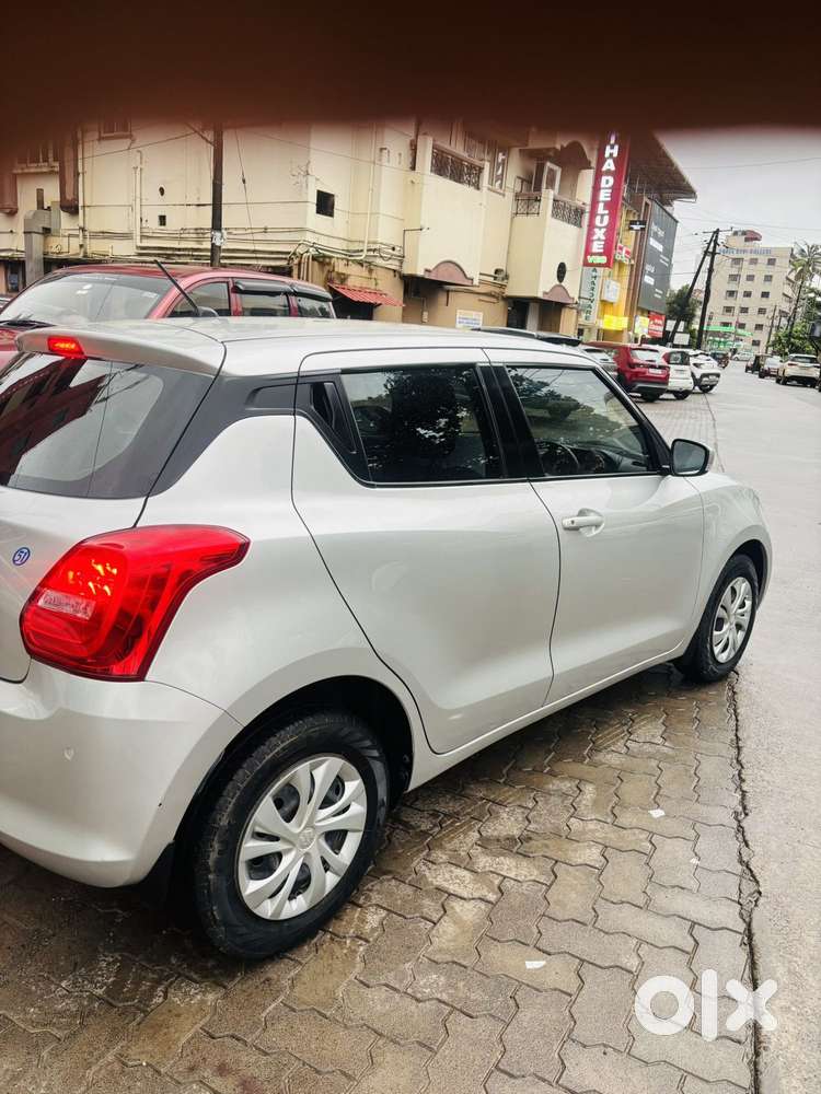 Maruti Suzuki Swift Amt Vxi, 2021, Petrol