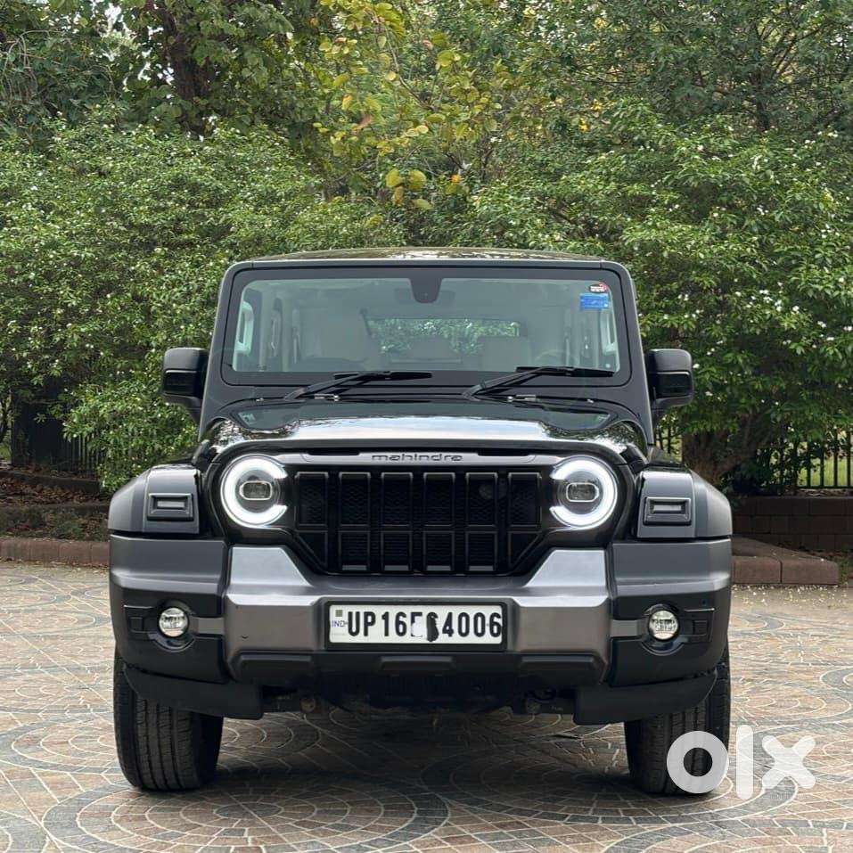 Mahindra Thar Roxx Petrol 2025