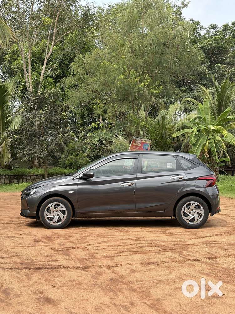 Hyundai I20 Magna 1.2 Mt, 2021, Petrol