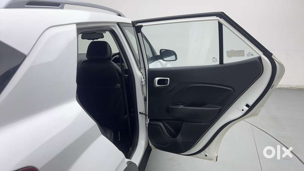 Hyundai Venue Sx Plus Turbo Dct, 2022, Petrol