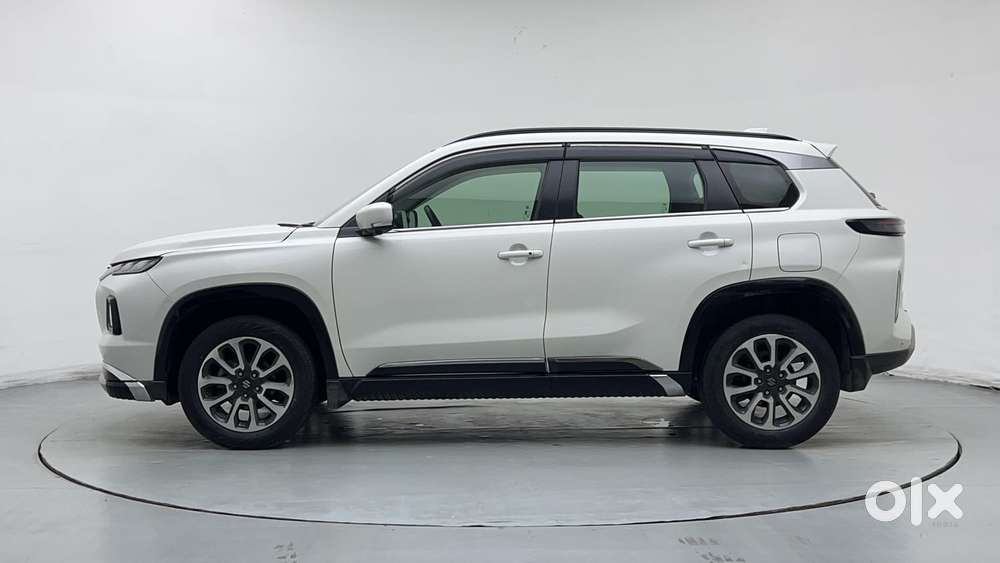 Maruti Suzuki Grand Vitara 1.5 Alpha Smart Hybrid At, 2022, Petrol